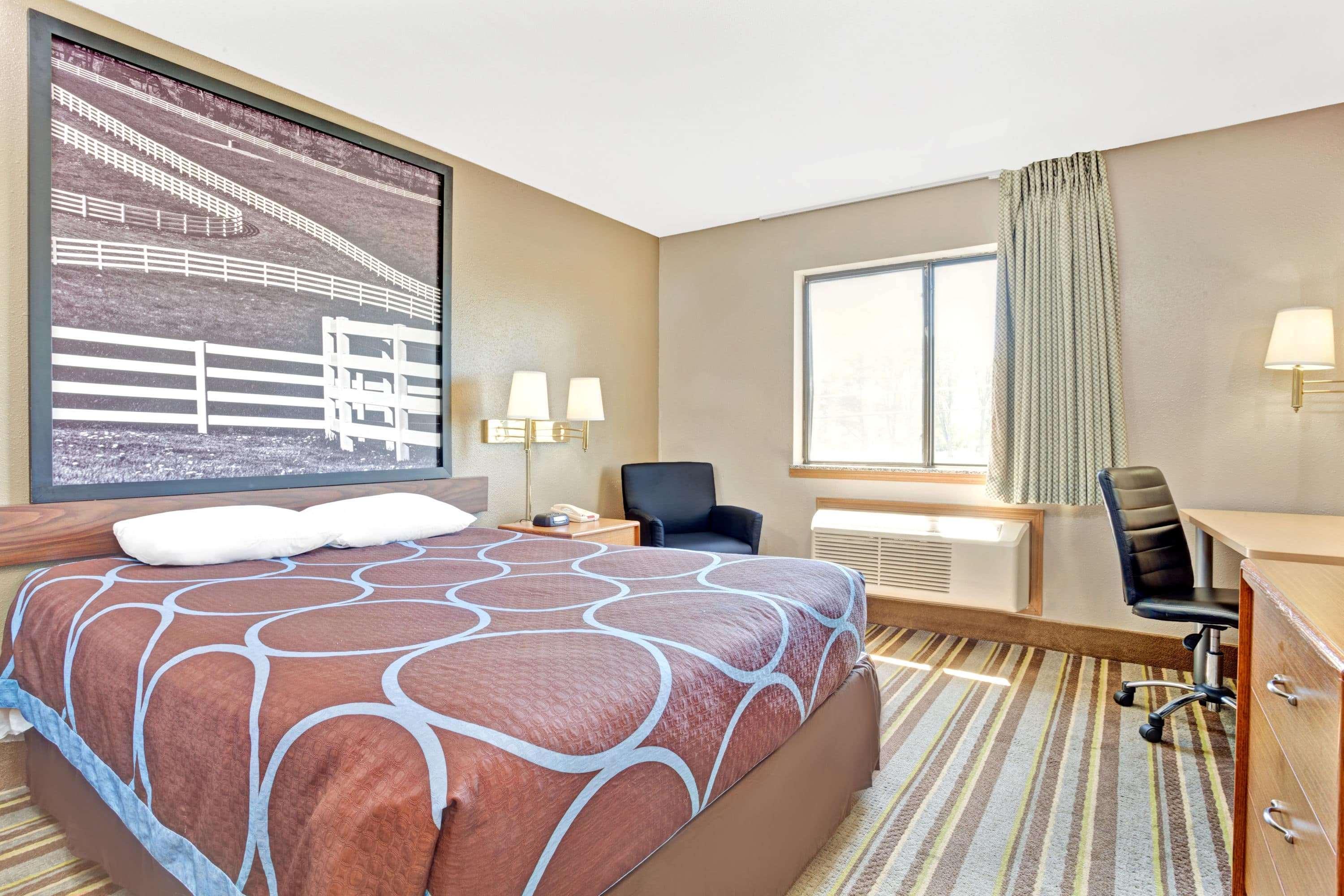 Super 8 By Wyndham Louisville Airport Bagian luar foto